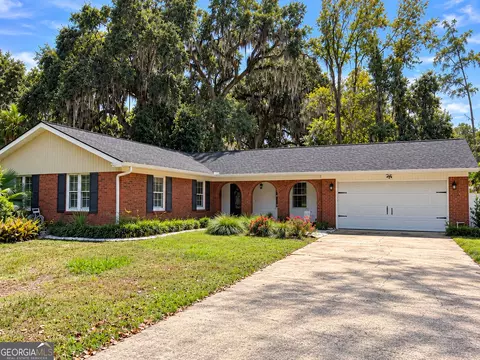 132 Belle Point Pkwy, Brunswick, GA 31525