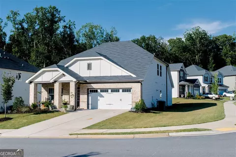 608 Magnolia Dr, Dawsonville, GA 30534