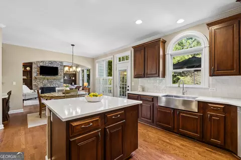 Kitchen - 230 Rivergate Dr, Suwanee, GA 30024 photo 3 of 4