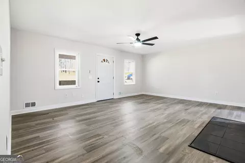 Living - 1781 Brooks Rd, Dacula, GA 30019 photo 2 of 3