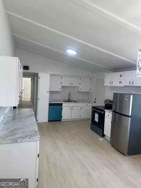 Kitchen - 53 Horace Carter Rd, Lagrange, GA 30240 photo 1 of 2
