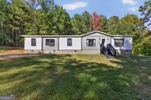 86 Shadow Lake Rd, Carrollton, GA 30116