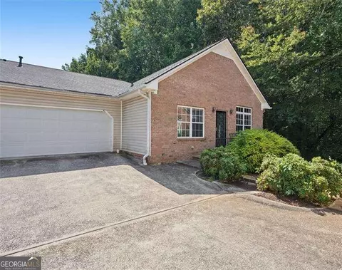 3406 Double Eagle Dr #28, Marietta, GA 30008