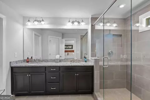 Bath - 1774 Samantha Bnd, Chamblee, GA 30341 photo 2 of 3