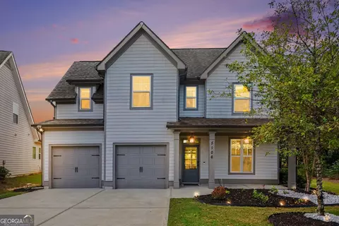 5106 Park Haven Dr, Flowery Branch, GA 30542