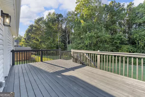 Exterior - 284 Hobson Dr, Jasper, GA 30143 photo 5 of 13