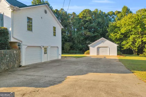 Exterior - 284 Hobson Dr, Jasper, GA 30143 photo 8 of 13