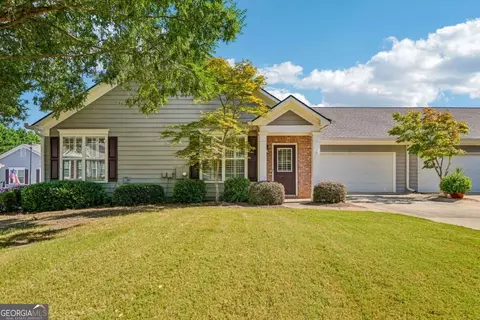 953 Camry Cir, Dallas, GA 30157