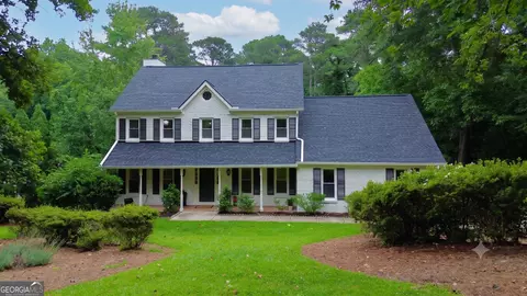 4362 Karls Gate Dr, Marietta, GA 30068
