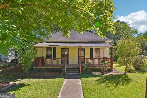 62 Pine St, Griffin, GA 30223