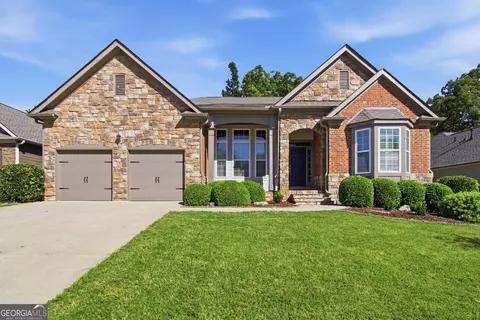 6785 Bransford Dr, Cumming, GA 30040