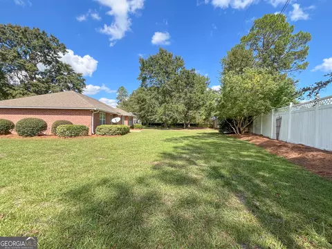 Exterior - 1012 Springdale Rd, Dublin, GA 31021 photo 5 of 11