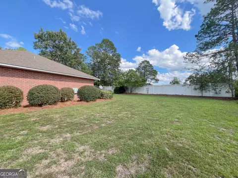 Exterior - 1012 Springdale Rd, Dublin, GA 31021 photo 6 of 11