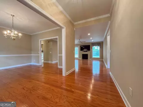 Living - 1012 Springdale Rd, Dublin, GA 31021 photo 1 of 4