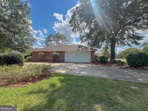 Exterior - 1012 Springdale Rd, Dublin, GA 31021 photo 3 of 11
