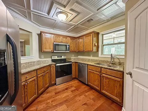 Kitchen - 950 John Lovelace Rd, Lagrange, GA 30241 photo 3 of 3