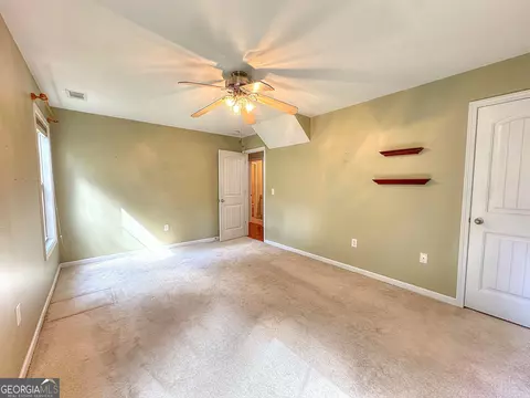 Bedroom - 950 John Lovelace Rd, Lagrange, GA 30241 photo 2 of 7