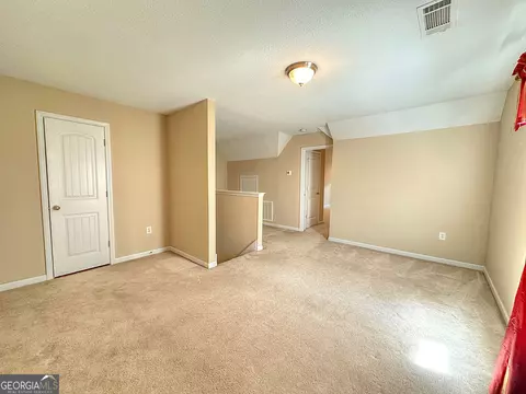 Bedroom - 950 John Lovelace Rd, Lagrange, GA 30241 photo 6 of 7