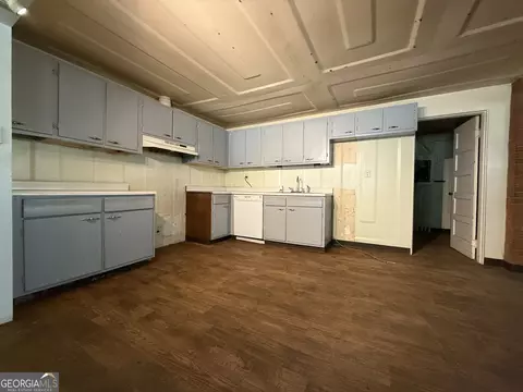 Kitchen - 4 Poppys Ln, Toccoa, GA 30577 photo 1 of 2