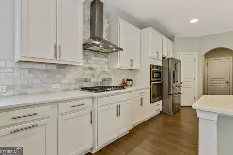 Kitchen - 516 Flyingbolt Run, Canton, GA 30115 photo 2 of 4