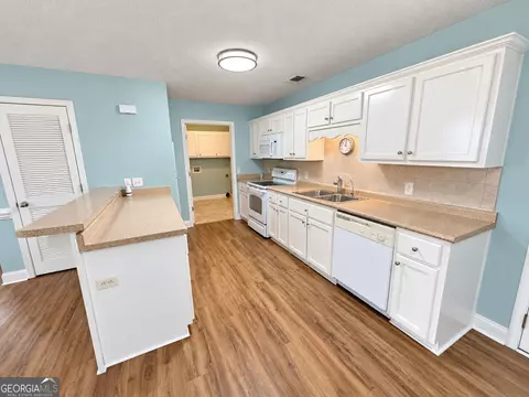 Kitchen - 130 Pine St, Pulaski, GA 30451 photo 1 of 2