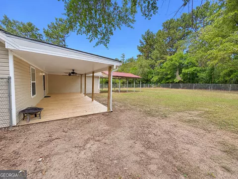 Exterior - 130 Pine St, Pulaski, GA 30451 photo 9 of 17