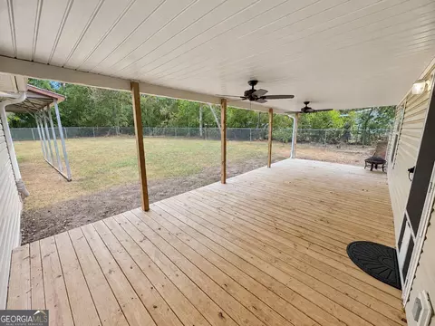 Exterior - 130 Pine St, Pulaski, GA 30451 photo 3 of 17