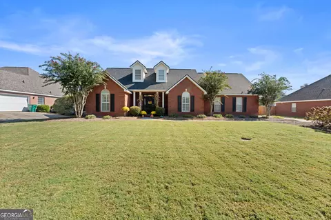 111 Sassy Fox Dr, Bonaire, GA 31005