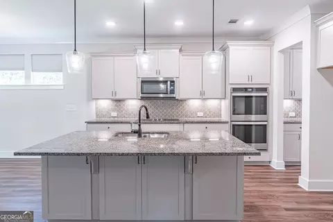 Kitchen - 2849 Windsor Knoll Dr, Dacula, GA 30019 photo 3 of 7