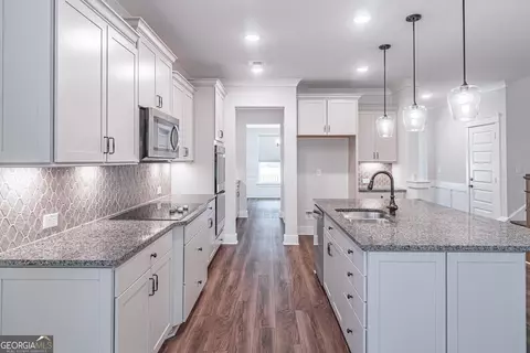 Kitchen - 2849 Windsor Knoll Dr, Dacula, GA 30019 photo 6 of 7