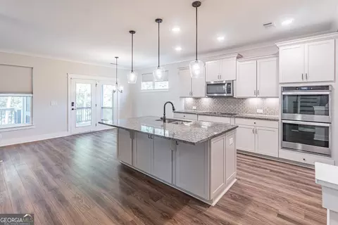 Kitchen - 2849 Windsor Knoll Dr, Dacula, GA 30019 photo 4 of 7