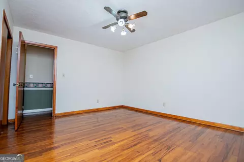 Bedroom - 677 Upper Caldwell Rd, Bowdon, GA 30108 photo 5 of 11