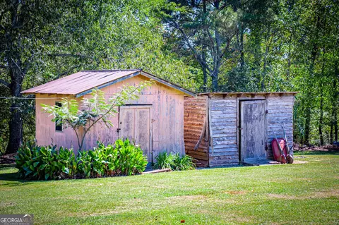 Exterior - 677 Upper Caldwell Rd, Bowdon, GA 30108 photo 8 of 12