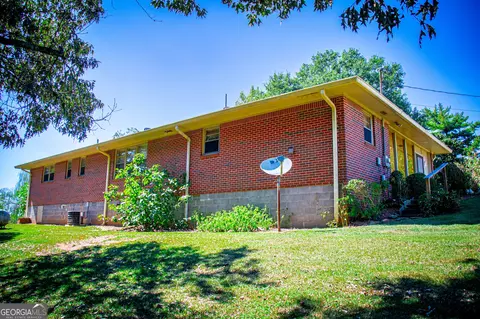 Exterior - 677 Upper Caldwell Rd, Bowdon, GA 30108 photo 4 of 12