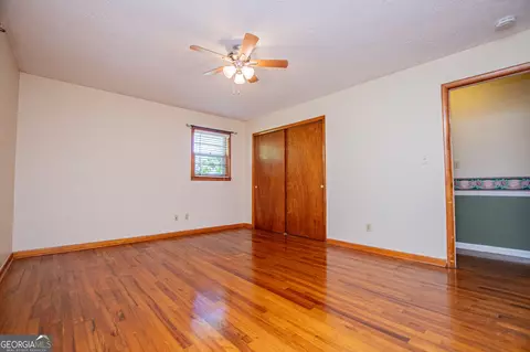 Bedroom - 677 Upper Caldwell Rd, Bowdon, GA 30108 photo 4 of 11