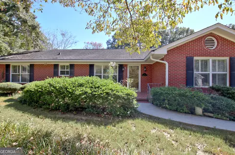 2 Brookside Dr, Newnan, GA 30263
