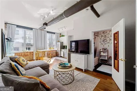 800 Peachtree St NE #8601, Atlanta, GA 30308