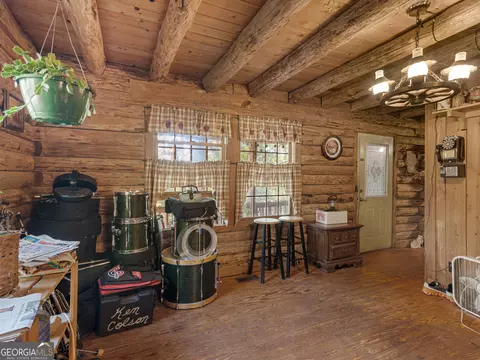 Entry Way - 287 Dumas Rd, Forsyth, GA 31029 photo 2 of 3