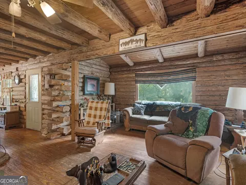 Living - 287 Dumas Rd, Forsyth, GA 31029 photo 2 of 4