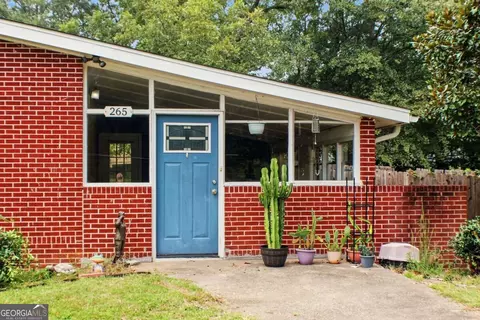 265 Elks St, Winder, GA 30680