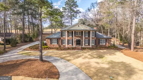 4697 Brae Burn Ln, Macon, GA 31210