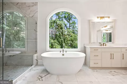 Bath - Undisclosed, Milton, GA 30009 photo 4 of 12