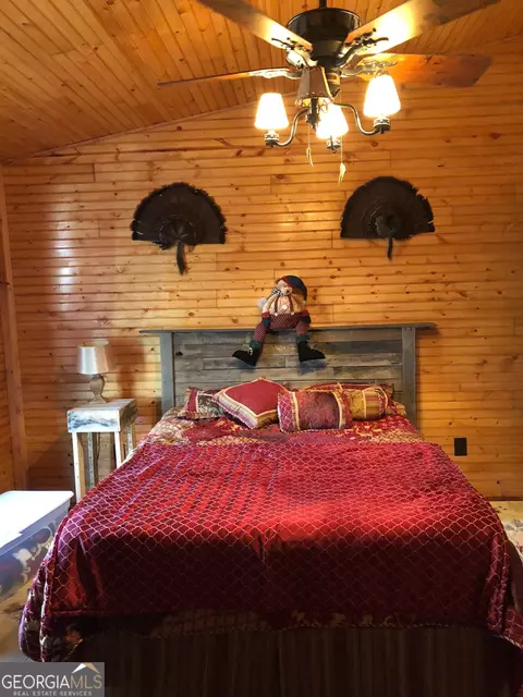 Bedroom - 401 Herrin Rd, Cornelia, GA 30531 photo 7 of 7