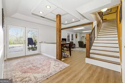 Entry Way - 401 Herrin Rd, Cornelia, GA 30531 photo 2 of 3