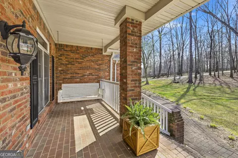 Exterior - 401 Herrin Rd, Cornelia, GA 30531 photo 2 of 16