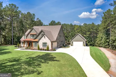 Exterior - 478 Blue Store Rd, Forsyth, GA 31029 photo 2 of 19