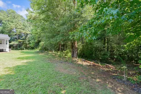 Exterior - 125 Kevins Dr, Hampton, GA 30228 photo 7 of 9