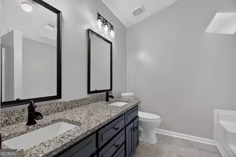 Bath - 113 Franklin Way, Lagrange, GA 30240 photo 1 of 4
