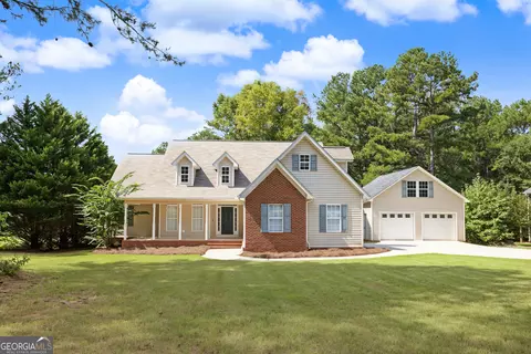 129 King Richard Dr, Griffin, GA 30223