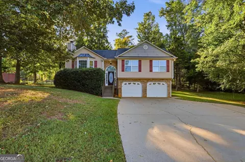 22 Carriage Ln NW, Cartersville, GA 30120